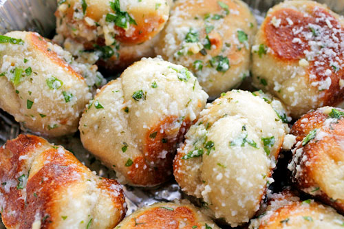 Garlic knots (5)